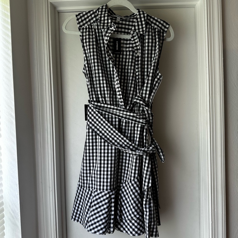 Express Gingham Shirt Dress | Black and White | Size 6 | NWT